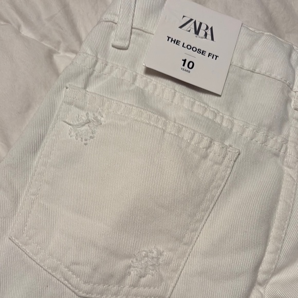 Zara White Distressed Jeans Loose Fit - Picture 12 of 14